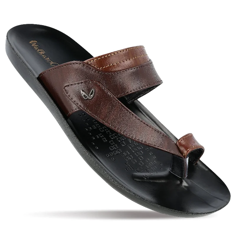 Walkaroo Go Men Toe Ring Slide Sandals  - GG8217 Brown